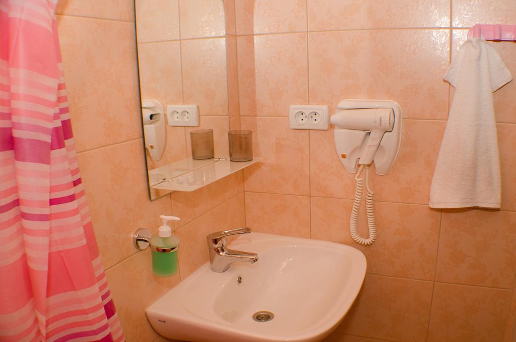 Dream Mini Hostel Harkov Kültér fotó